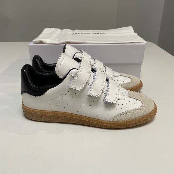Isabel Marant Beth Sneaker in White/Black/Gum Sole sz 38 New in Box - Picture 2 of 9